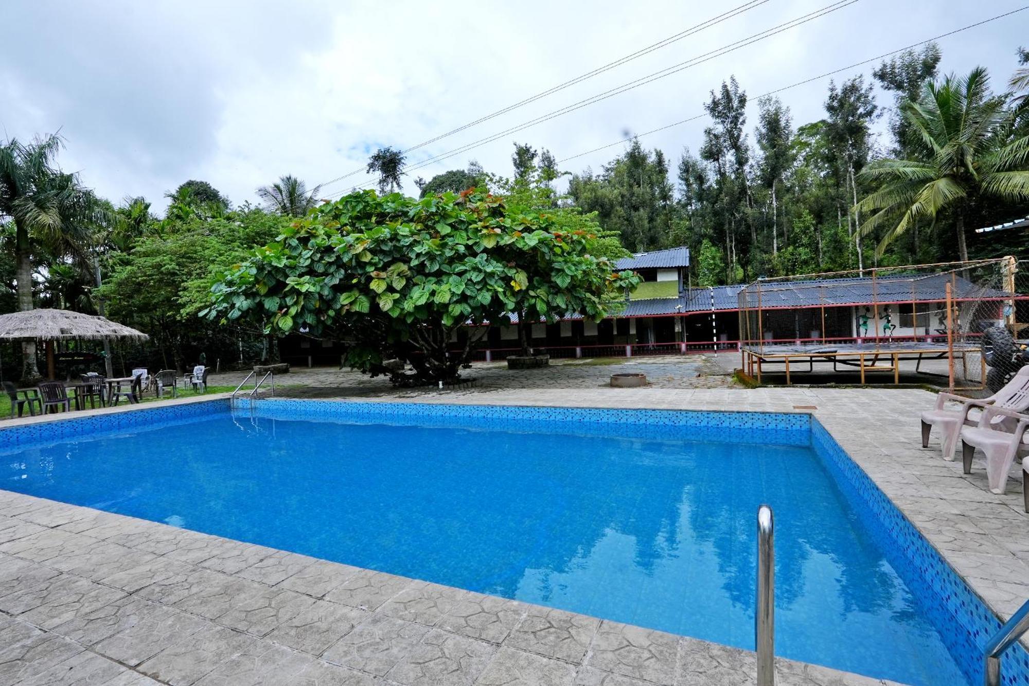 Leisure Homestay - Pool, Boating, Zipline, Home Food, Estate Chikmagalūr Exterior foto